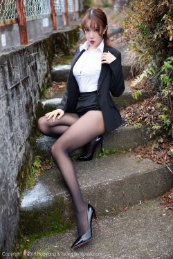上官婉儿乳液狂飙视频